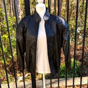 VINTAGE 100% leather jacket -OVERSIZED SMALL